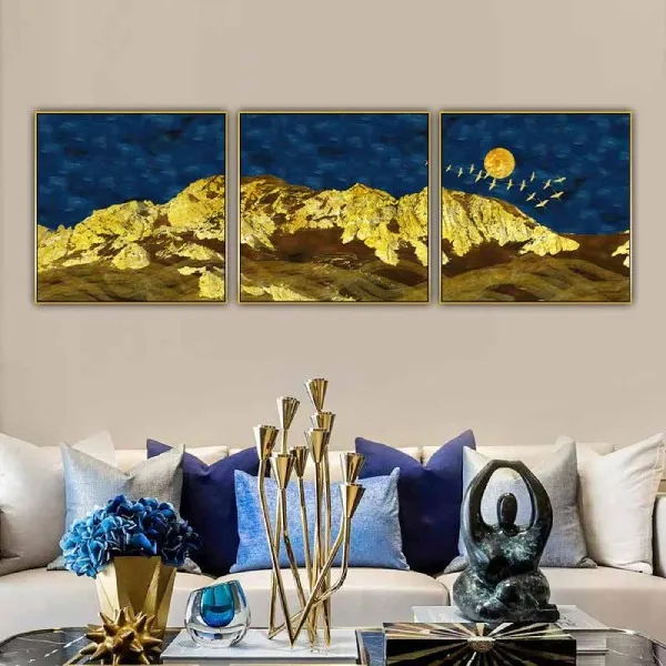 Treo tranh núi non hùng vĩ trong phòng làm việc giúp sự nghiệp thăng tiến