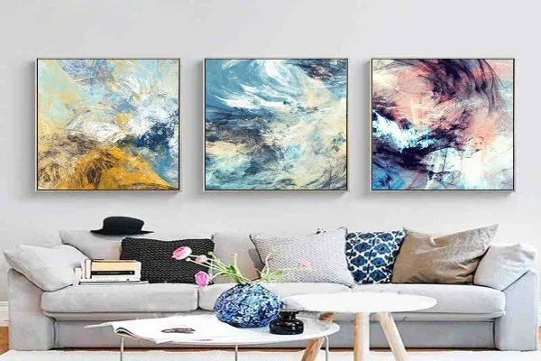 Tranh trừu tượng treo phòng khách