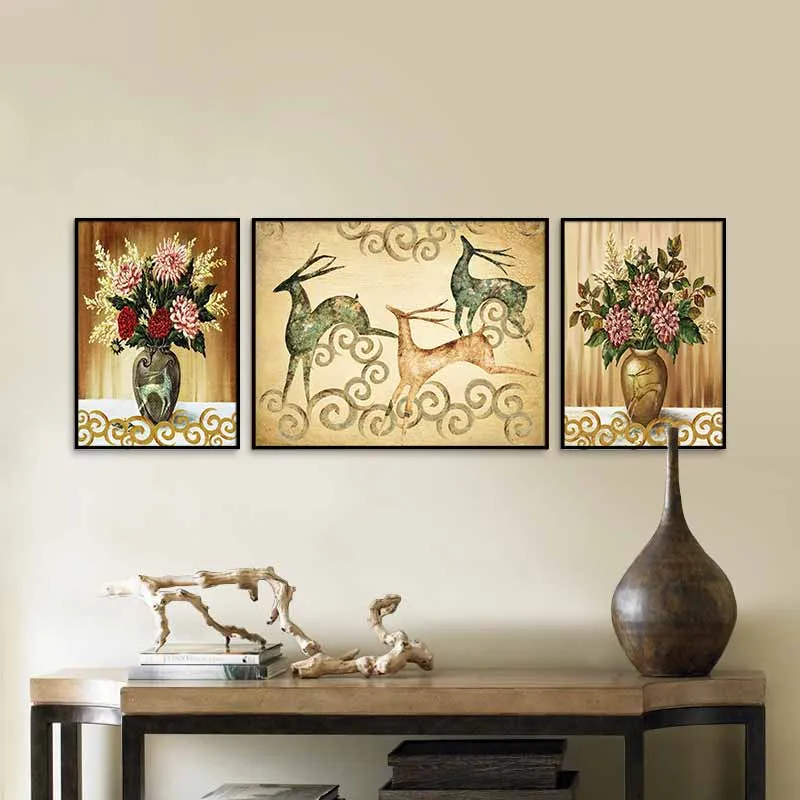 Tranh Nai Và Bình Hoa