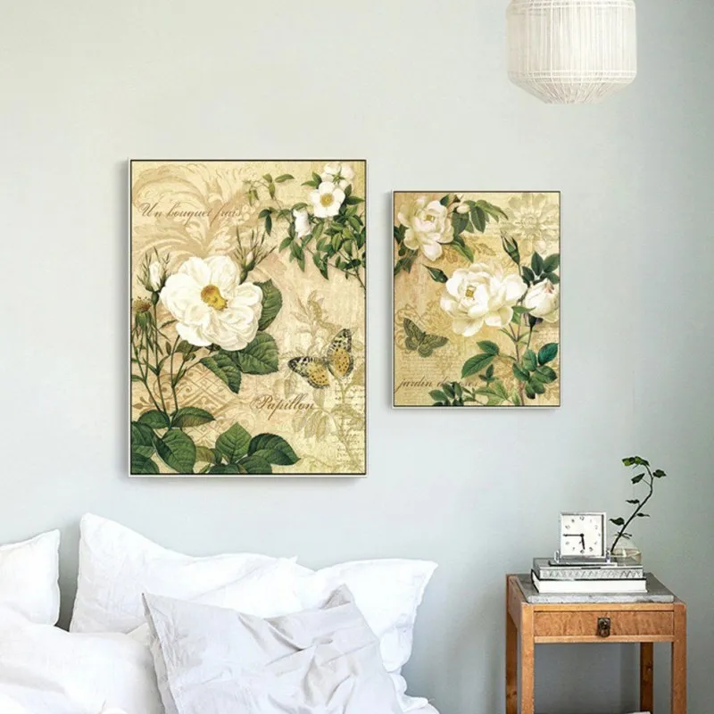 Tranh hoa Trà trắng theo phong cách Vintage