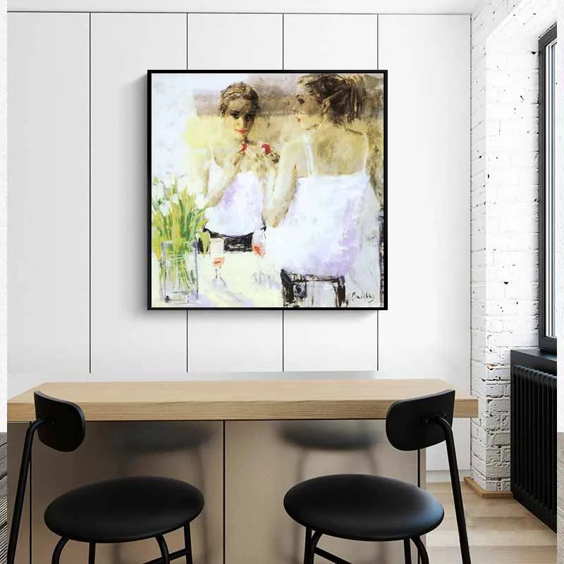 Tranh Shoelaces and Hairpins và Tulips and Plums của họa sĩ Muriel Barclay