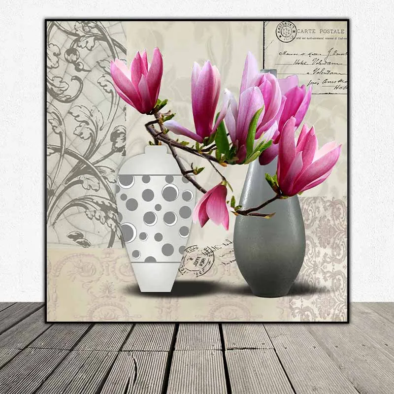 Tranh tĩnh vật bình hoa Mộc Lan trên nền theo phong cách Vintage