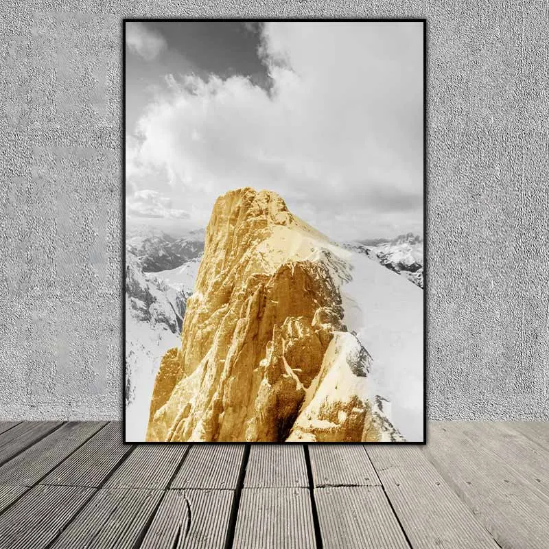 Tranh Bắc Âu phong cảnh ngọn núi vàng