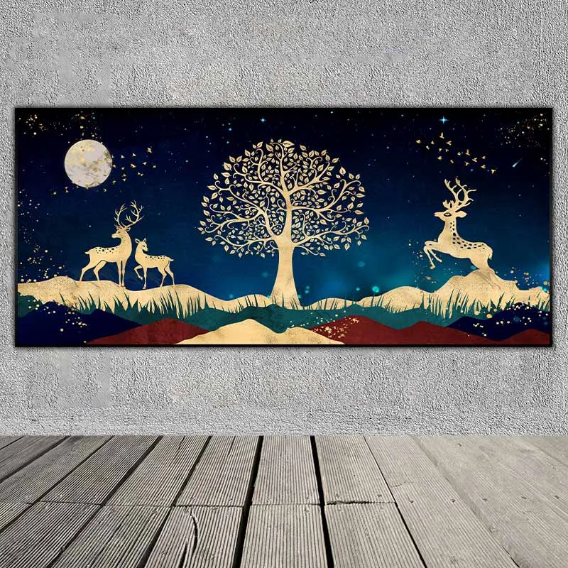 Tranh đàn nai bên cạnh cây vàng đang vui đùa dưới trăng