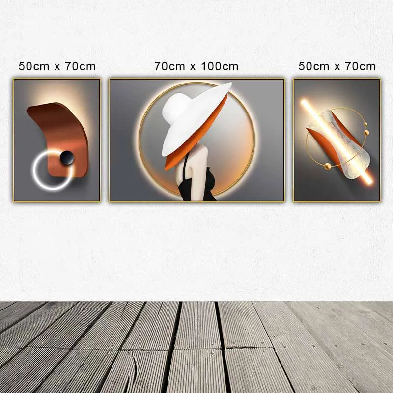 Tranh trừu tượng hiện đại và chân dung cô gái đội mũ trắng viền đỏ