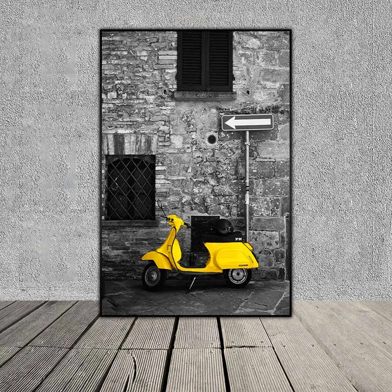 Tranh hiện đại scandinavian ô tô, vespa cổ, tàu hỏa màu vàng trên nền đen trắng