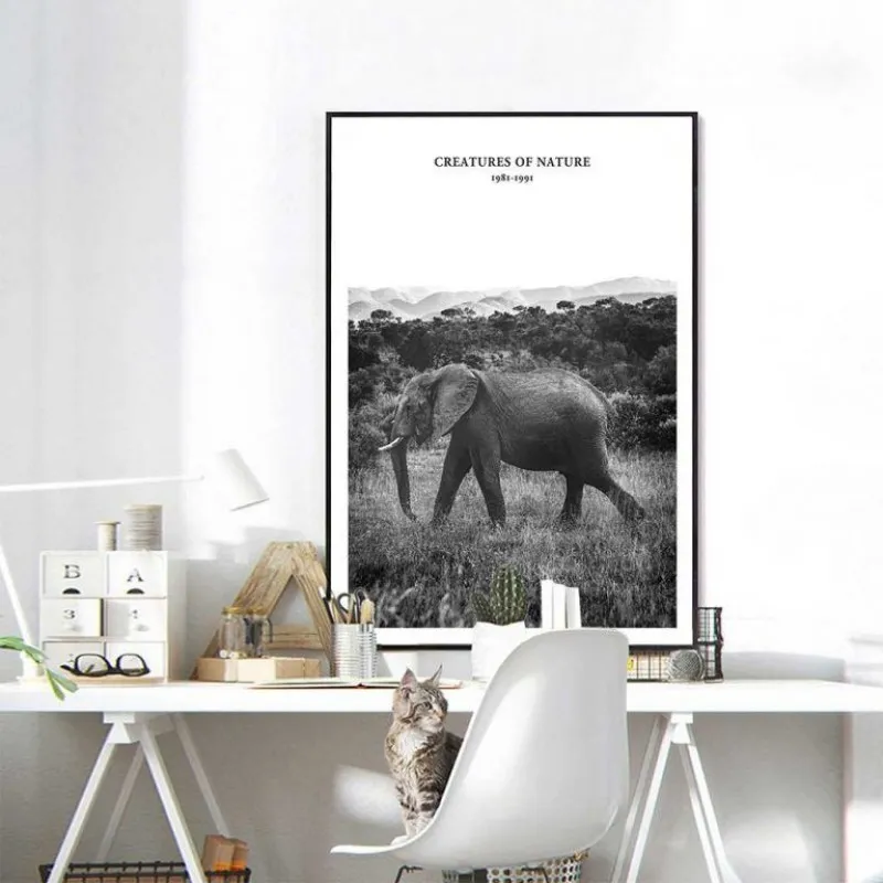 Tranh Scandianvian phong cảnh rừng và voi đen trắng