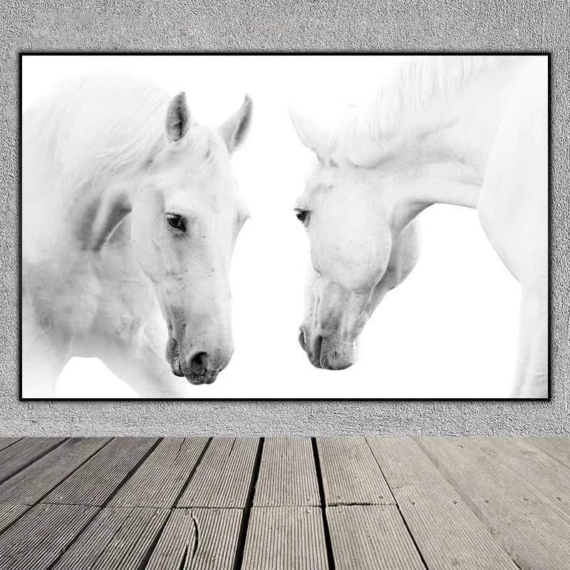 Tranh chân dung ngựa đen trắng theo phong cách Scandinavian