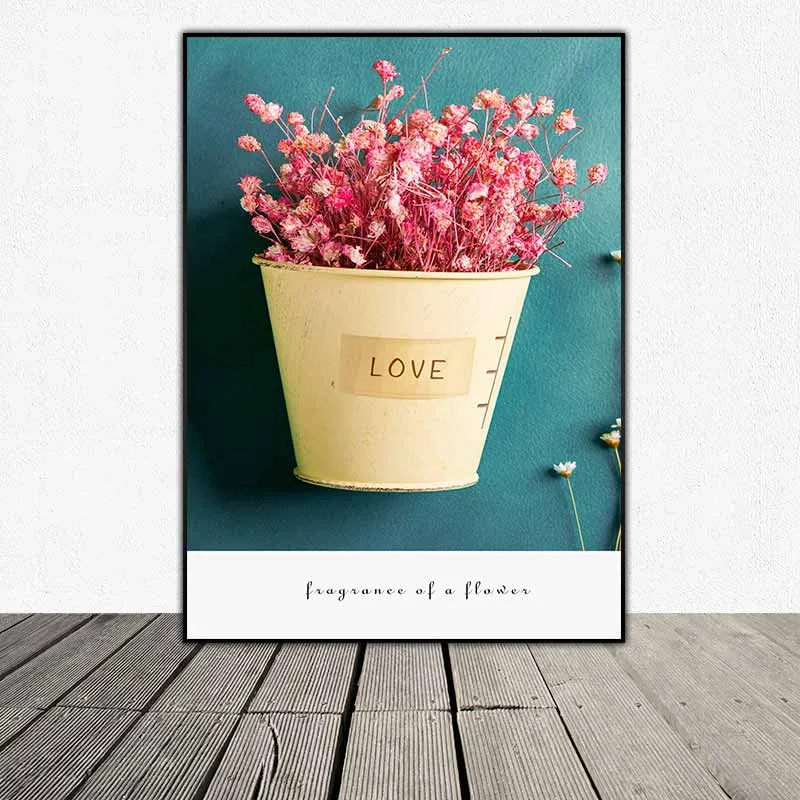 Tranh chim hông hạc quả dứa vàng và bình hoa