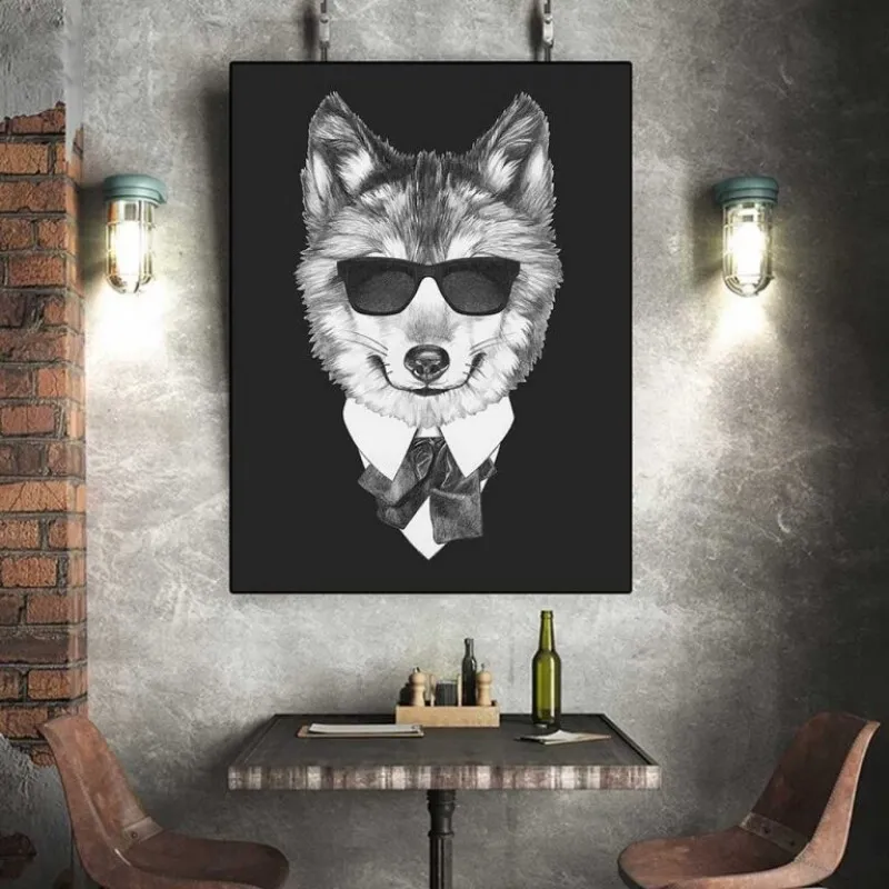 Tranh chó và mèo mặc vest