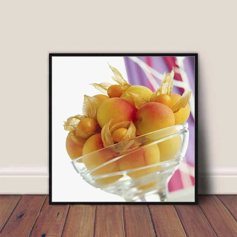 Tranh trái cây Cherry, trái nho xanh và quả táo