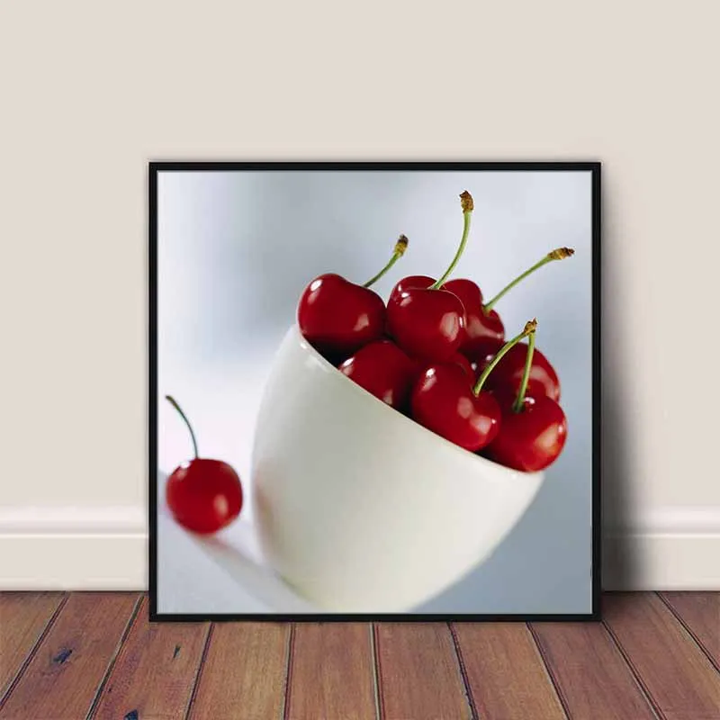 Tranh trái cây Cherry, trái nho xanh và quả táo