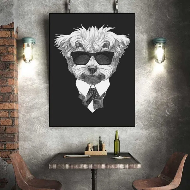 Tranh chó và mèo mặc vest