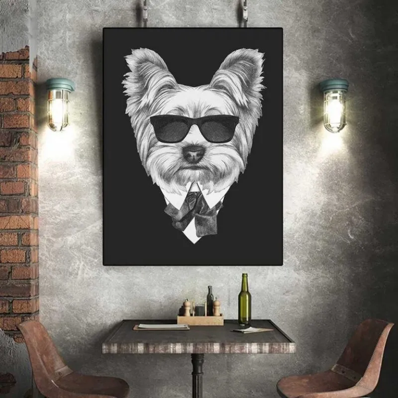 Tranh chó và mèo mặc vest