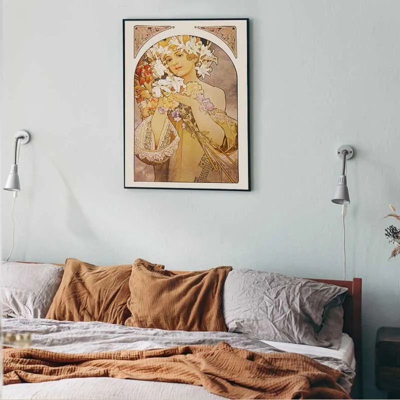 Nâng tầm trang trí nhà của bạn: Với nghệ thuật Tân nghệ thuật quyến rũ của Mucha