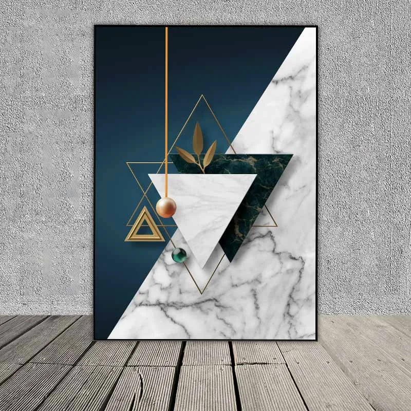 Tranh cô gái, tranh con bướm và tranh các hình tam giác trừu tượng