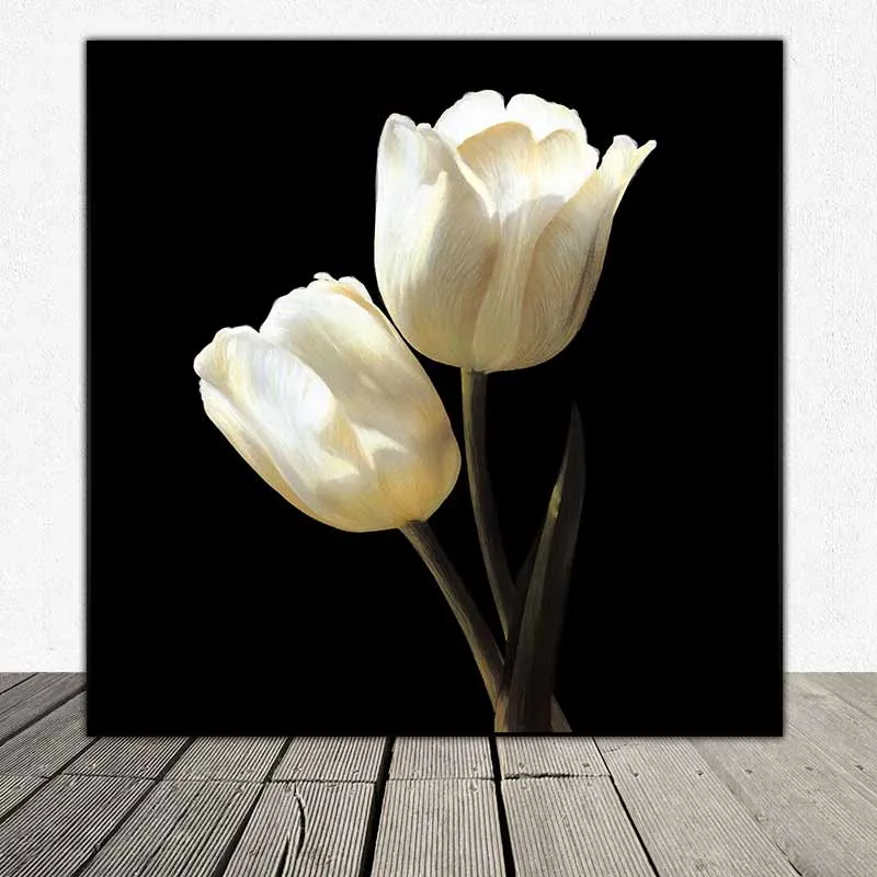 Tranh hoa Tulip và hoa Rum (Calla Lyli) trên nền đen