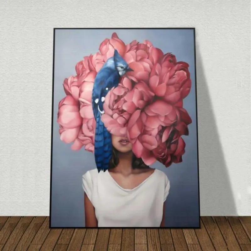 Tranh cô gái khỏa thân và bông hoa mẫu đơn che mặt