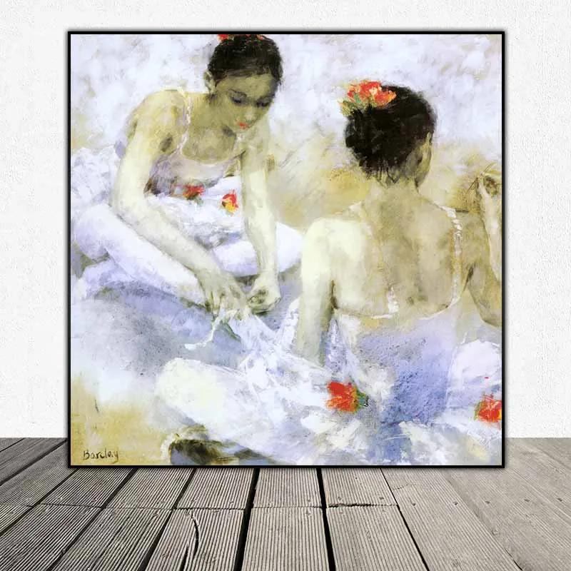 Tranh Shoelaces and Hairpins và Tulips and Plums của họa sĩ Muriel Barclay