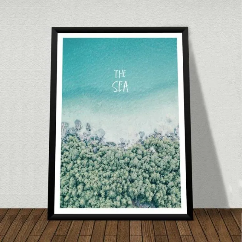 Tranh phong cảnh bờ biển, đồi núi kết hợp chữ