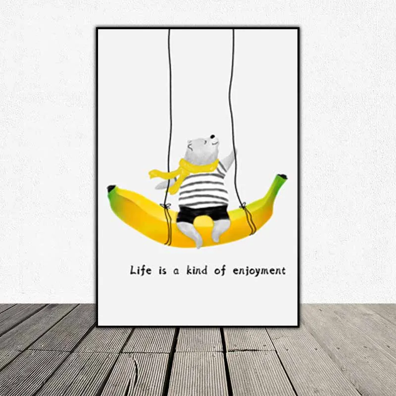 Tranh động vật con gấu, con sóc dễ thương treo phòng bé