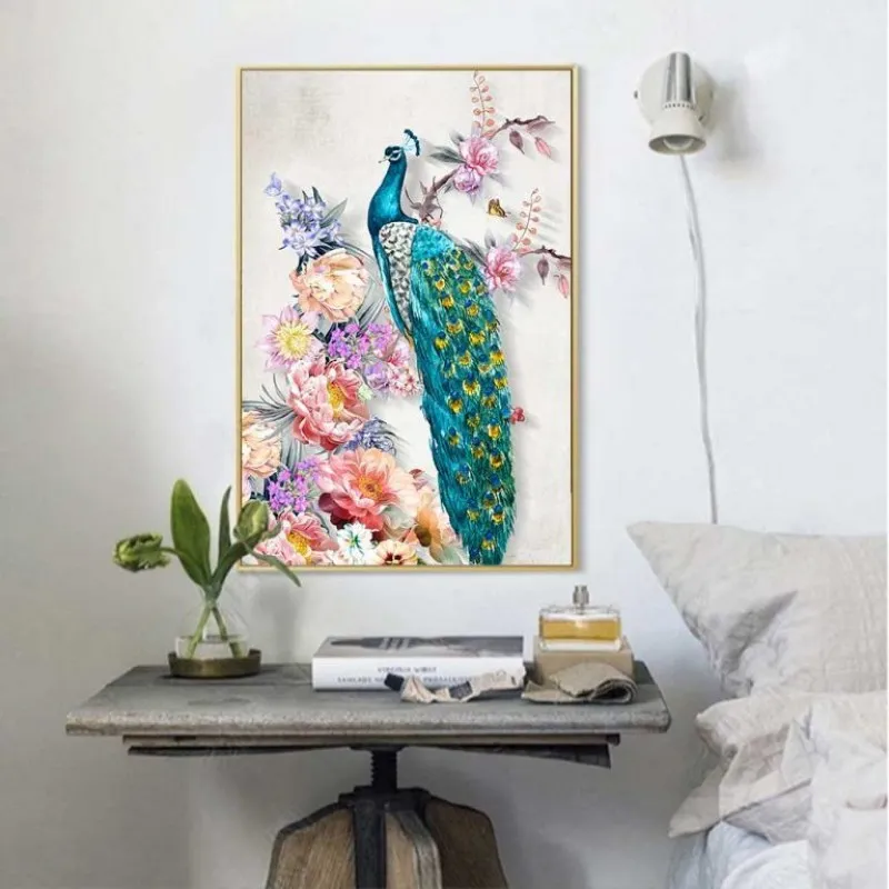 Tranh chim công và bình hoa