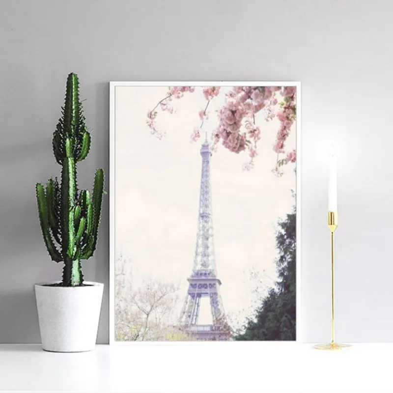 Tranh phong cảnh tòa lâu đài cổ và tháp Eiffel