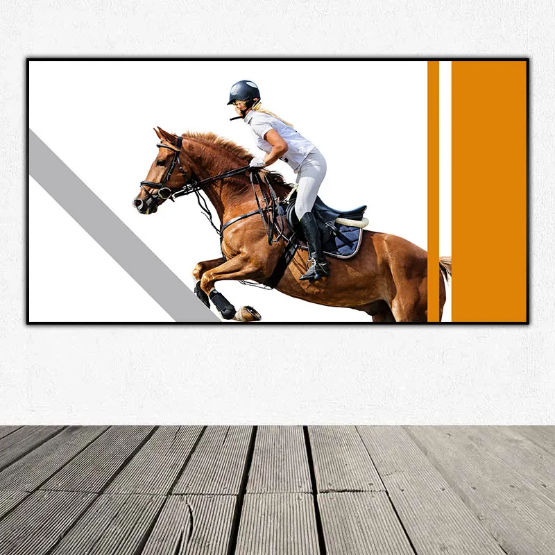 Tranh trừu tượng và cô gái cưỡi ngựa