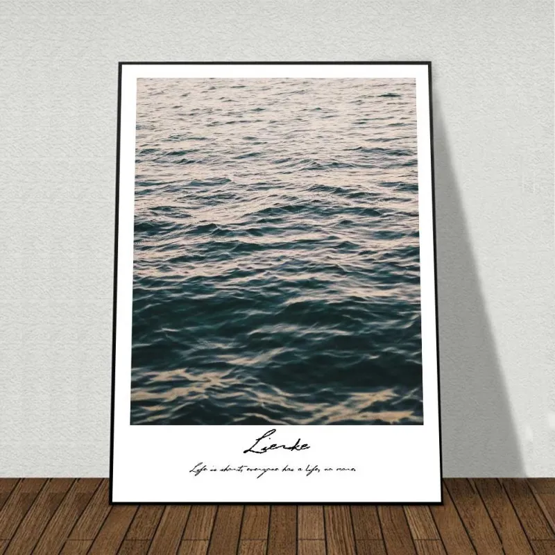 Tranh phong cảnh biển kết hợp chữ