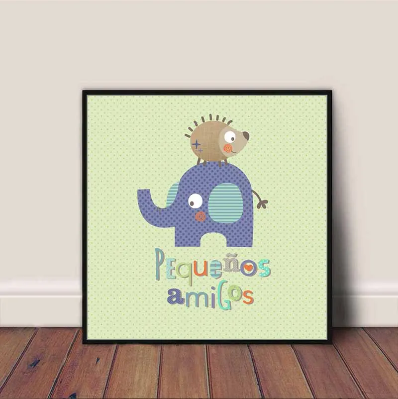 Tranh các loài vật ngộ nghĩnh treo phòng trẻ em