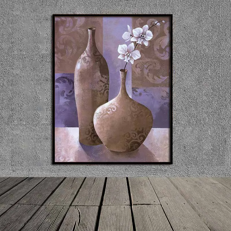 Tranh tĩnh vật bình hoa lan Hồ Điệp