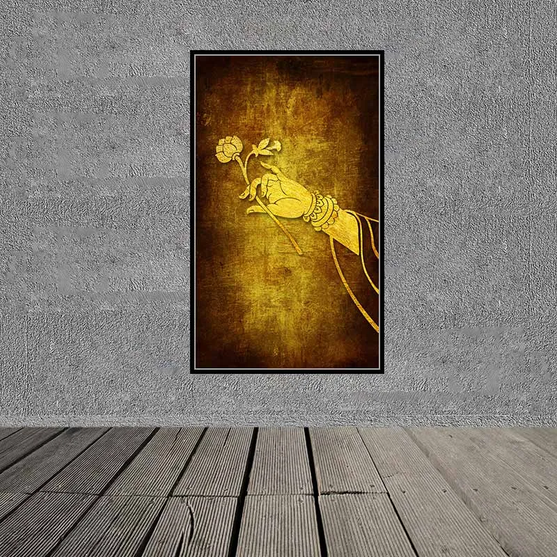 Tranh bàn tay đức phật và hoa sen