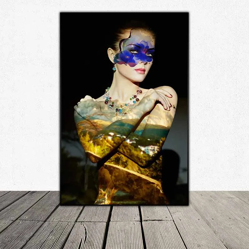 Tranh cô gái với nghệ thuật body painting