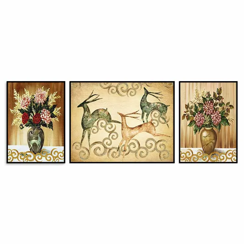 Tranh Nai Và Bình Hoa