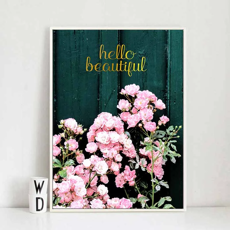 Tranh hoa hồng, xe đạp và bụi tầm xuân