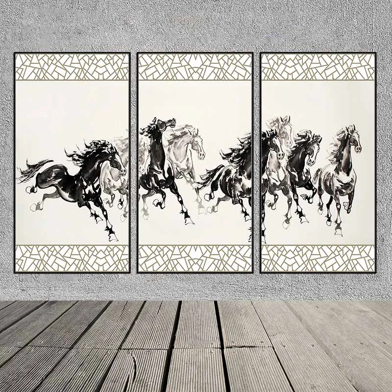 Tranh bát mã, mã đáo thành công theo phong cách tranh thủy mặc