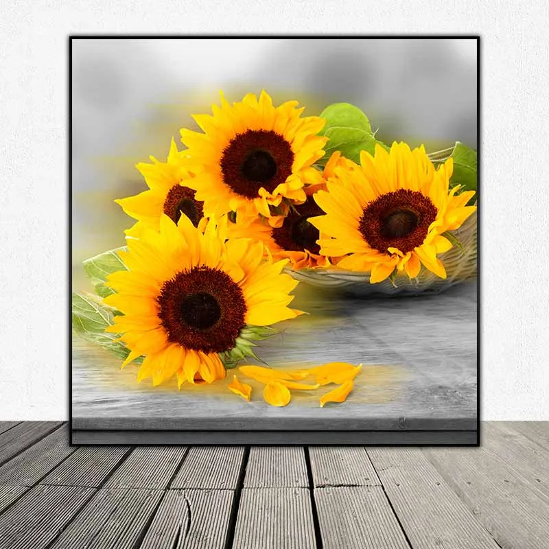 Tranh hoa hướng dương và những quả táo