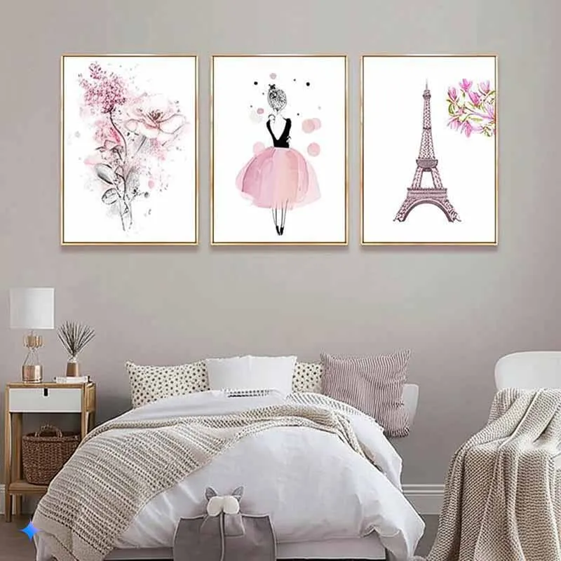 Tranh treo tường phong cách nữ tính, màu sắc pastel nhẹ nhàng