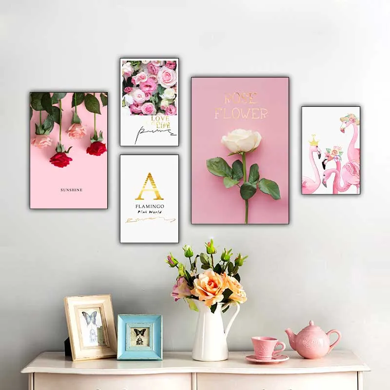 Khoảnh khắc hồng cùng chim hồng hạc và những bông hoa hồng