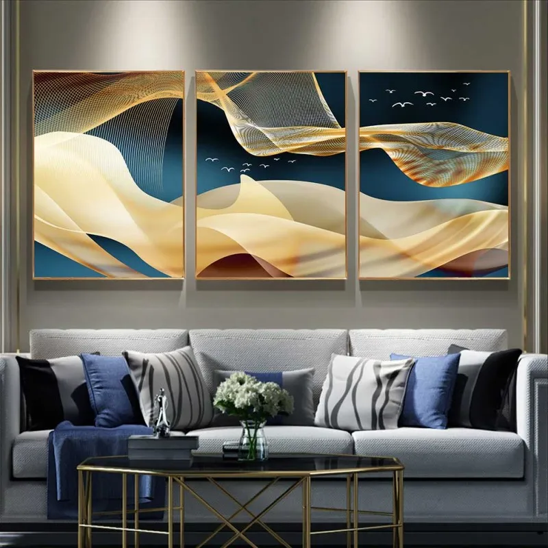 Tranh đàn chim bay trên dải mây trừu tượng