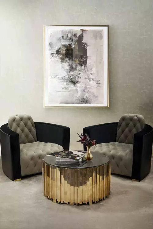 Lối vào nhà của bạn có thể hấp dẫn nếu như có một góc để đọc sách.