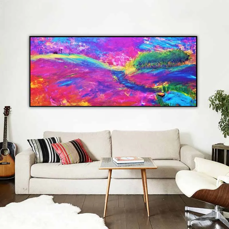 Tranh phong cảnh thông qua sự kết hợp các màu hồng, xanh lam, xanh lá cây, đỏ, vàng