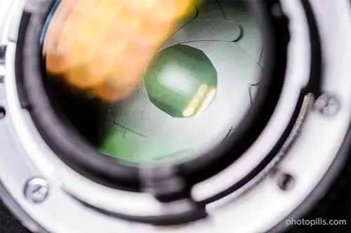 hình chụp cận cảnh của một khẩu độ mở