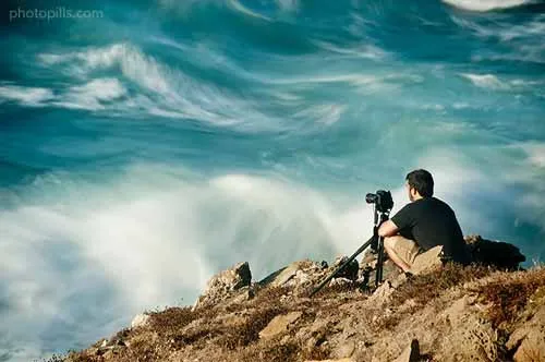 phơi sáng lâu với hiệu ứng như lụa trên mặt nước