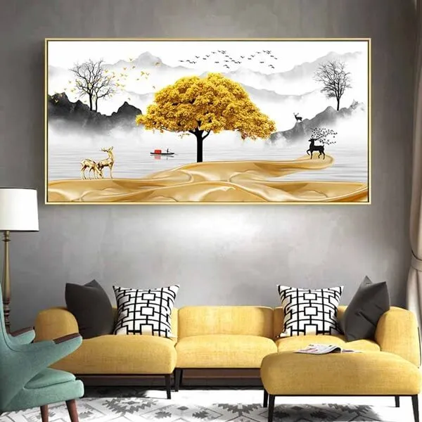 Nên treo tranh gì trong phòng ngủ hợp với tuổi của gia chủ?