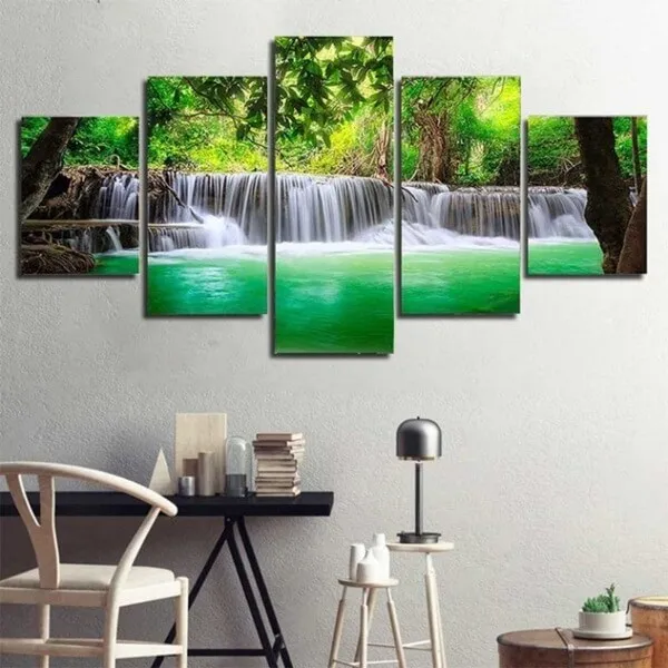 Treo tranh đúng vị trí sẽ phát huy hết tác dụng phong thủy cho gia chủ