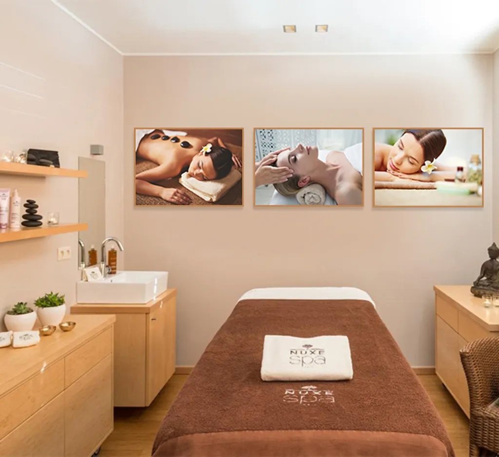 Tranh massager đá nóng thư giãn