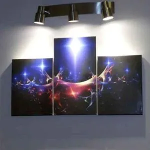 Bố trí sai thiết bị chiếu sáng cho tranh