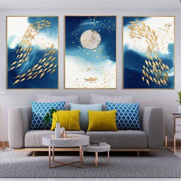 Tranh in canvas trừu tượng đàn cá và phong cảnh chiếc thuyền cùng mặt trăng trên dòng sông phù hợp treo phòng khách, nhà hàng, khách sạn, phòng ngủ…